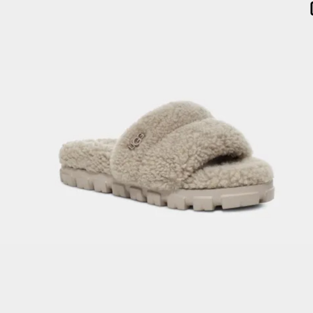 cozetta curly slippers